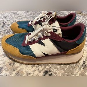 NEW BALANCE 237 Shoes